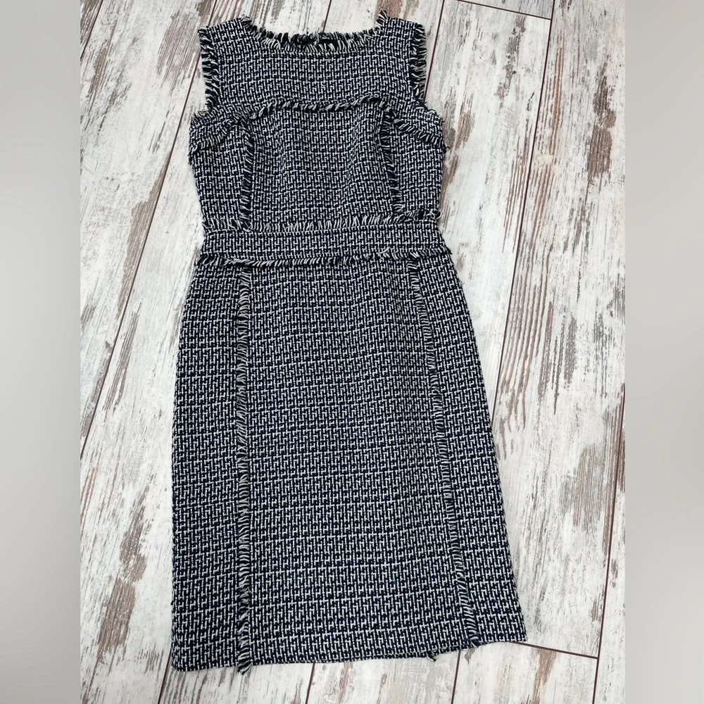 Tory Burch Petula Blue Tweed Fringe Sheath Dress Sleeveless Size 2